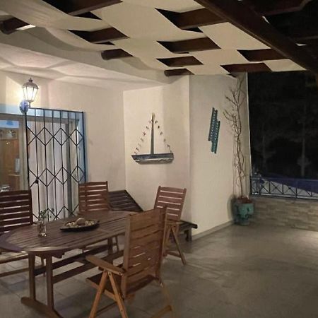 Blue & White Maisonette Over The Sea Near Sounio Sounion Exterior foto
